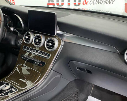 Серый Мерседес ГЛЦ-Класс, объемом двигателя 2 л и пробегом 159 тыс. км за 33450 $, фото 7 на Automoto.ua