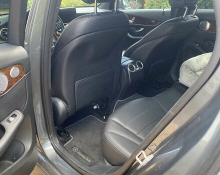 Серый Мерседес ГЛЦ-Класс, объемом двигателя 1.99 л и пробегом 74 тыс. км за 27400 $, фото 3 на Automoto.ua