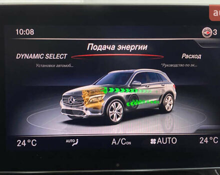 Серый Мерседес ГЛЦ-Класс, объемом двигателя 2 л и пробегом 159 тыс. км за 33450 $, фото 34 на Automoto.ua