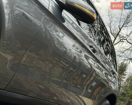 Сірий Мерседес ГЛЦ-Клас, об'ємом двигуна 1.99 л та пробігом 94 тис. км за 28800 $, фото 16 на Automoto.ua