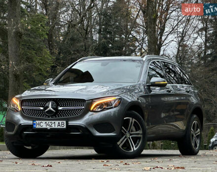 Сірий Мерседес ГЛЦ-Клас, об'ємом двигуна 1.99 л та пробігом 94 тис. км за 28800 $, фото 1 на Automoto.ua