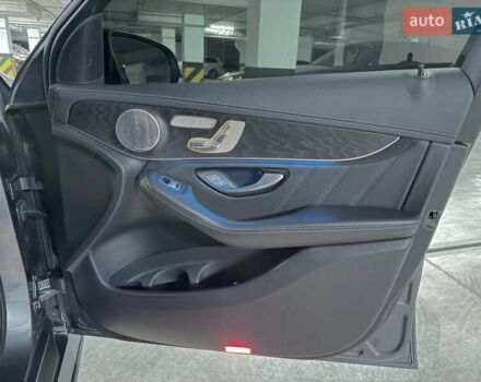Мерседес ГЛЦ-Клас 2018 у Дніпро (Дніпропетровську) на Automoto.ua Сірий Мерседес ГЛЦ-Клас, об'ємом двигуна 4 л та пробігом 76 тис. км за 47500 $, фото 30 на Automoto.ua