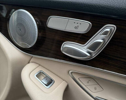 Серый Мерседес ГЛЦ-Класс, объемом двигателя 2 л и пробегом 130 тыс. км за 31600 $, фото 27 на Automoto.ua