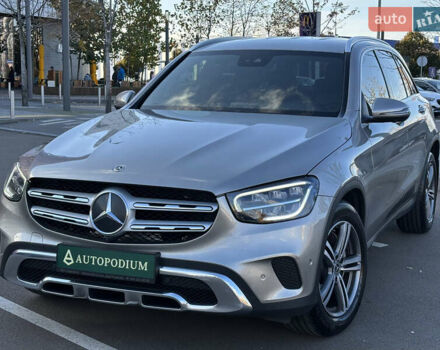 Серый Мерседес ГЛЦ-Класс, объемом двигателя 1.95 л и пробегом 154 тыс. км за 39500 $, фото 2 на Automoto.ua