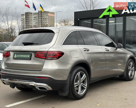 Сірий Мерседес ГЛЦ-Клас, об'ємом двигуна 1.95 л та пробігом 156 тис. км за 37900 $, фото 14 на Automoto.ua