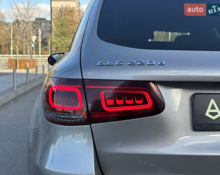 Серый Мерседес ГЛЦ-Класс, объемом двигателя 1.95 л и пробегом 154 тыс. км за 39500 $, фото 15 на Automoto.ua