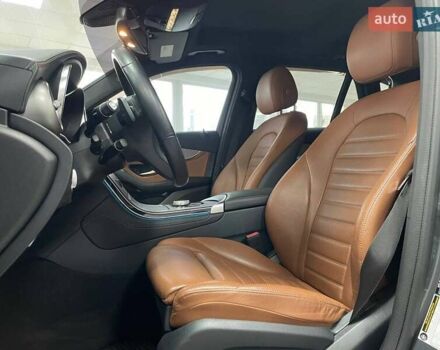 Серый Мерседес ГЛЦ-Класс, объемом двигателя 1.99 л и пробегом 46 тыс. км за 33990 $, фото 24 на Automoto.ua