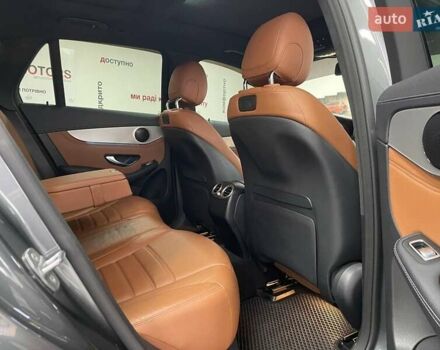 Серый Мерседес ГЛЦ-Класс, объемом двигателя 1.99 л и пробегом 46 тыс. км за 33990 $, фото 29 на Automoto.ua