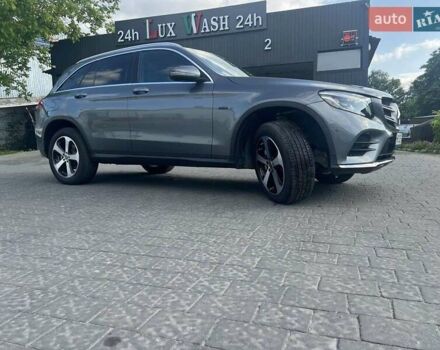 Серый Мерседес ГЛЦ-Класс, объемом двигателя 1.99 л и пробегом 71 тыс. км за 33500 $, фото 6 на Automoto.ua