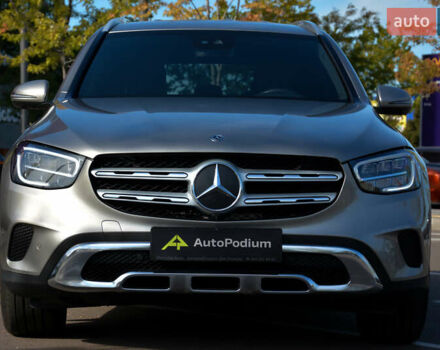 Серый Мерседес ГЛЦ-Класс, объемом двигателя 1.95 л и пробегом 153 тыс. км за 41900 $, фото 5 на Automoto.ua