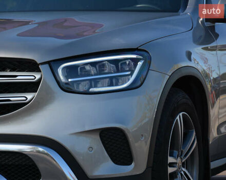 Серый Мерседес ГЛЦ-Класс, объемом двигателя 1.95 л и пробегом 153 тыс. км за 41900 $, фото 4 на Automoto.ua