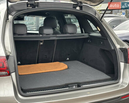 Сірий Мерседес ГЛЦ-Клас, об'ємом двигуна 1.95 л та пробігом 156 тис. км за 37900 $, фото 43 на Automoto.ua