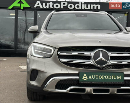 Сірий Мерседес ГЛЦ-Клас, об'ємом двигуна 1.95 л та пробігом 156 тис. км за 37900 $, фото 4 на Automoto.ua