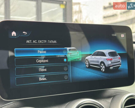 Сірий Мерседес ГЛЦ-Клас, об'ємом двигуна 1.95 л та пробігом 156 тис. км за 37900 $, фото 40 на Automoto.ua