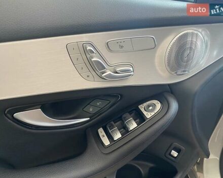 Серый Мерседес ГЛЦ-Класс, объемом двигателя 1.99 л и пробегом 58 тыс. км за 29999 $, фото 34 на Automoto.ua