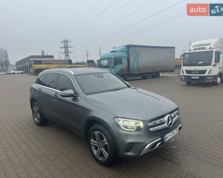 Серый Мерседес ГЛЦ-Класс, объемом двигателя 1.95 л и пробегом 130 тыс. км за 36000 $, фото 1 на Automoto.ua