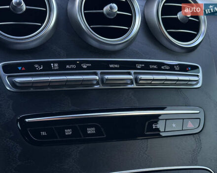 Серый Мерседес ГЛЦ-Класс, объемом двигателя 1.95 л и пробегом 154 тыс. км за 39500 $, фото 27 на Automoto.ua