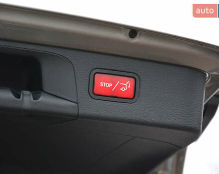 Сірий Мерседес ГЛЦ-Клас, об'ємом двигуна 1.95 л та пробігом 156 тис. км за 36500 $, фото 31 на Automoto.ua