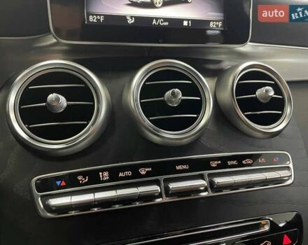 Серый Мерседес ГЛЦ-Класс, объемом двигателя 1.99 л и пробегом 46 тыс. км за 31490 $, фото 45 на Automoto.ua