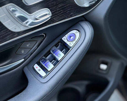 Серый Мерседес ГЛЦ-Класс, объемом двигателя 1.99 л и пробегом 75 тыс. км за 36000 $, фото 12 на Automoto.ua