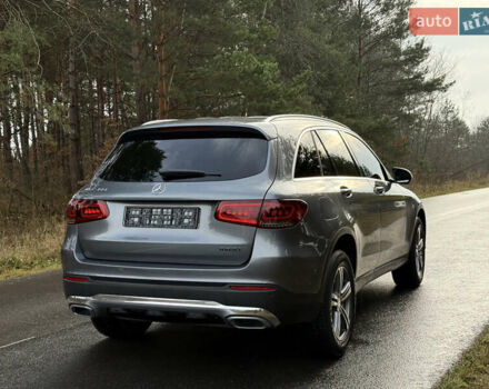 Серый Мерседес ГЛЦ-Класс, объемом двигателя 2 л и пробегом 90 тыс. км за 28500 $, фото 2 на Automoto.ua