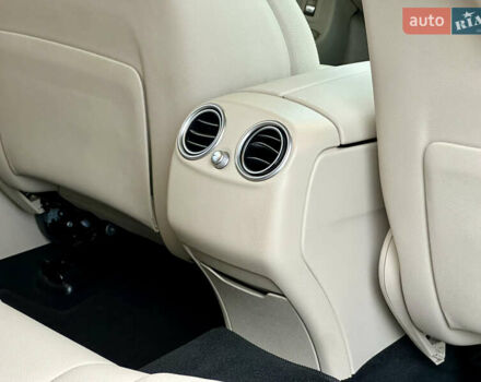 Сірий Мерседес ГЛЦ-Клас, об'ємом двигуна 2 л та пробігом 77 тис. км за 32490 $, фото 44 на Automoto.ua