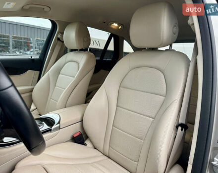 Мерседес ГЛЦ-Класс 2020 в Киеве на Automoto.ua Серый Мерседес ГЛЦ-Класс, объемом двигателя 2 л и пробегом 76 тыс. км за 33290 $, фото 35 на Automoto.ua