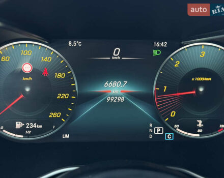 Серый Мерседес ГЛЦ-Класс, объемом двигателя 2 л и пробегом 99 тыс. км за 45300 $, фото 12 на Automoto.ua