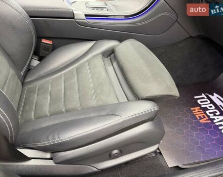 Серый Мерседес ГЛЦ-Класс, объемом двигателя 1.95 л и пробегом 45 тыс. км за 50700 $, фото 46 на Automoto.ua