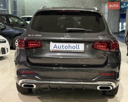 Серый Мерседес ГЛЦ-Класс, объемом двигателя 1.99 л и пробегом 95 тыс. км за 35500 $, фото 6 на Automoto.ua