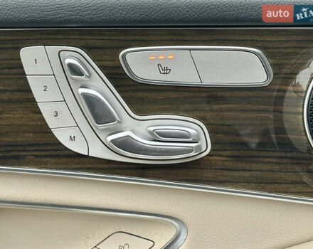 Сірий Мерседес ГЛЦ-Клас, об'ємом двигуна 2 л та пробігом 77 тис. км за 32490 $, фото 29 на Automoto.ua