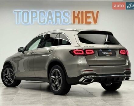 Серый Мерседес ГЛЦ-Класс, объемом двигателя 1.95 л и пробегом 45 тыс. км за 50700 $, фото 14 на Automoto.ua