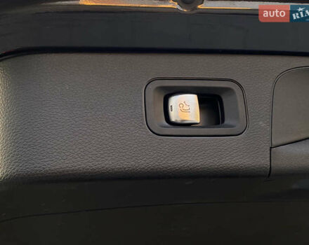 Сірий Мерседес ГЛЦ-Клас, об'ємом двигуна 2 л та пробігом 214 тис. км за 36800 $, фото 76 на Automoto.ua