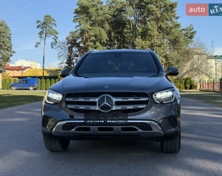 Серый Мерседес ГЛЦ-Класс, объемом двигателя 2 л и пробегом 90 тыс. км за 28500 $, фото 2 на Automoto.ua