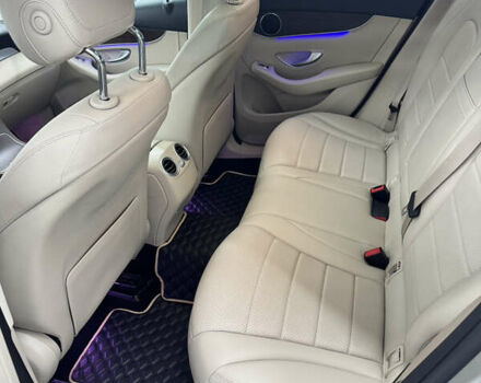 Серый Мерседес ГЛЦ-Класс, объемом двигателя 1.99 л и пробегом 75 тыс. км за 37500 $, фото 14 на Automoto.ua