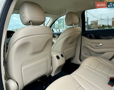 Мерседес ГЛЦ-Класс 2020 в Киеве на Automoto.ua Серый Мерседес ГЛЦ-Класс, объемом двигателя 2 л и пробегом 76 тыс. км за 33290 $, фото 39 на Automoto.ua