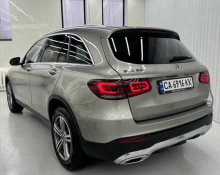 Серый Мерседес ГЛЦ-Класс, объемом двигателя 1.99 л и пробегом 75 тыс. км за 37500 $, фото 7 на Automoto.ua