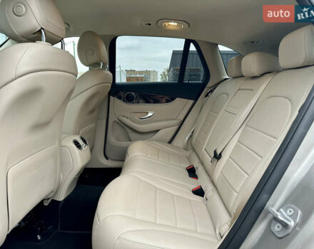 Сірий Мерседес ГЛЦ-Клас, об'ємом двигуна 2 л та пробігом 77 тис. км за 32490 $, фото 37 на Automoto.ua