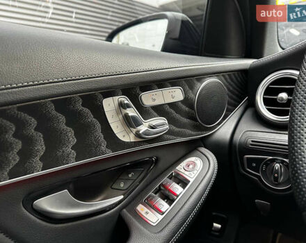 Серый Мерседес ГЛЦ-Класс, объемом двигателя 3 л и пробегом 72 тыс. км за 53000 $, фото 9 на Automoto.ua