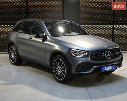 Серый Мерседес ГЛЦ-Класс, объемом двигателя 2 л и пробегом 40 тыс. км за 38000 $, фото 3 на Automoto.ua