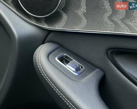 Мерседес ГЛЦ-Класс 2022 в Киеве на Automoto.ua Серый Мерседес ГЛЦ-Класс, объемом двигателя 2 л и пробегом 71 тыс. км за 55990 $, фото 31 на Automoto.ua