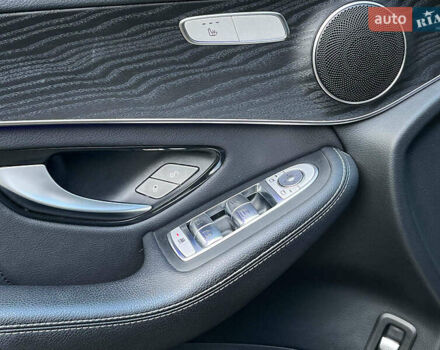 Мерседес ГЛЦ-Класс 2022 в Киеве на Automoto.ua Серый Мерседес ГЛЦ-Класс, объемом двигателя 2 л и пробегом 71 тыс. км за 55990 $, фото 17 на Automoto.ua