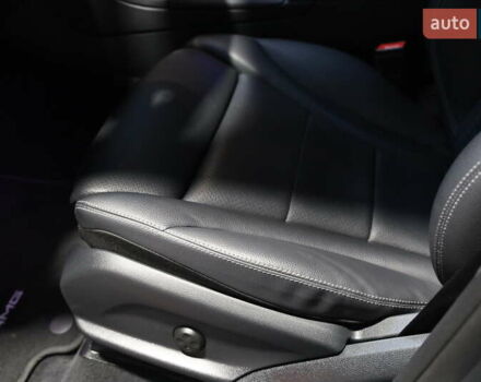 Серый Мерседес ГЛЦ-Класс, объемом двигателя 2 л и пробегом 40 тыс. км за 38000 $, фото 25 на Automoto.ua