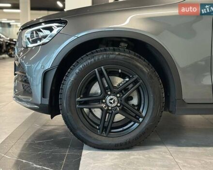 Серый Мерседес ГЛЦ-Класс, объемом двигателя 1.95 л и пробегом 72 тыс. км за 54900 $, фото 5 на Automoto.ua