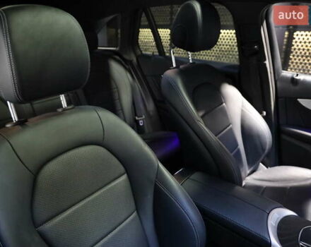 Серый Мерседес ГЛЦ-Класс, объемом двигателя 2 л и пробегом 40 тыс. км за 38000 $, фото 45 на Automoto.ua