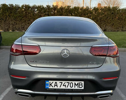 Серый Мерседес ГЛЦ-Класс, объемом двигателя 1.99 л и пробегом 18 тыс. км за 68000 $, фото 3 на Automoto.ua
