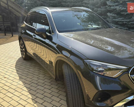 Серый Мерседес ГЛЦ-Класс, объемом двигателя 1.99 л и пробегом 54 тыс. км за 70000 $, фото 1 на Automoto.ua