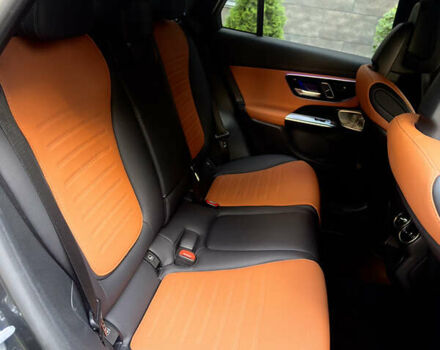 Серый Мерседес ГЛЦ-Класс, объемом двигателя 1.99 л и пробегом 24 тыс. км за 77800 $, фото 23 на Automoto.ua