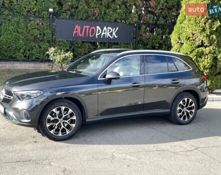 Серый Мерседес ГЛЦ-Класс, объемом двигателя 1.99 л и пробегом 10 тыс. км за 79999 $, фото 1 на Automoto.ua