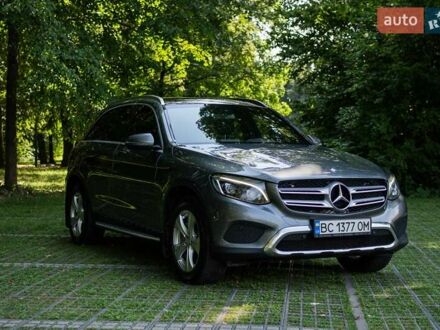 Мерседес ГЛЦ-Клас 2016 у Києві на Automoto.ua Сірий Мерседес ГЛЦ-Клас, об'ємом двигуна 1.99 л та пробігом 123 тис. км за 35000 $, фото 1 на Automoto.ua